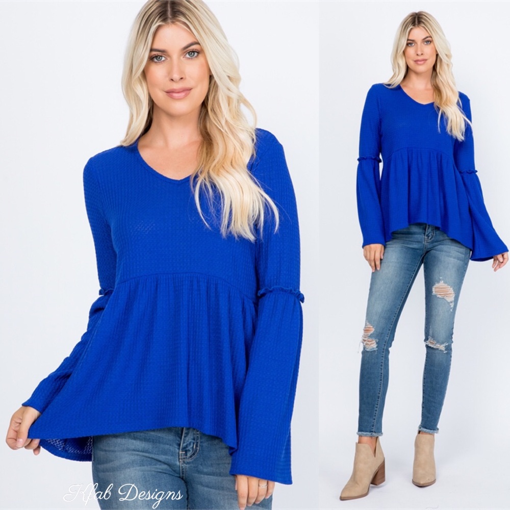❤️LAST 2! V Neck Shirring Detail Bell Sleeve Top! - Picture 6 of 6